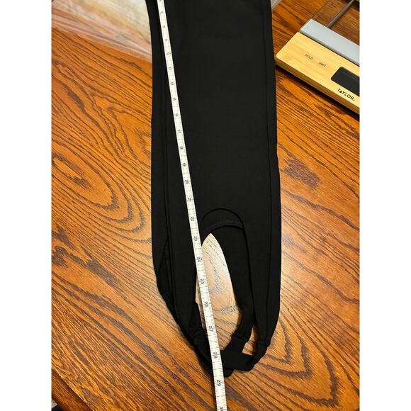 Tuckernuck NEW Black Ponte Everrett Stirrup Balletcore Stretch Leggings Size S - Picture 4 of 6